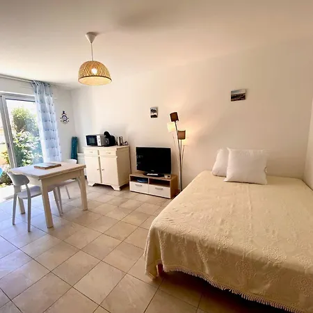 Renove Au Coeur De Meze, Climatise Et Lumineux - Fr-1-604-51 *